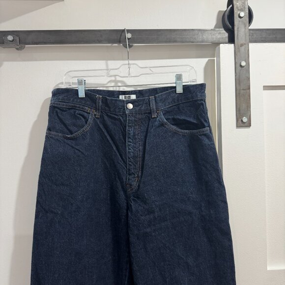 Uniqlo Women U Wide-Fit Curved Jeans - Picture 2 of 6
